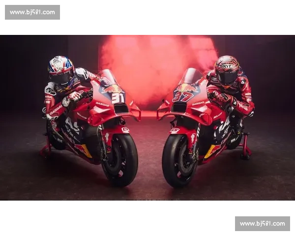 铁血入主 Tech3：斯泰纳发布会爆粗口掀 MotoGP 风云